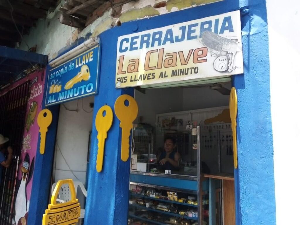 cerrajería automotriz cerca de mi ubicación